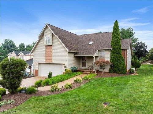323 Harmony Dr, Wintersville, OH, 43953-7634 | Card Image