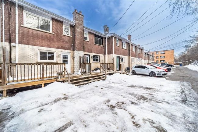 1514 A Lepage Ave, House attached with 3 bedrooms, 2 bathrooms and 2 parking in Ottawa ON | Image 27
