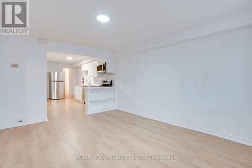 1-104 Gloucester Grove, York, ON, M6C2A8 | Card Image