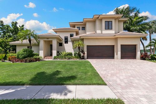 580 Goldcoast Ct, MARCO ISLAND, FL, 34145-3815 | Card Image