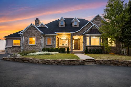 2737 W 9850 S, South Jordan, UT, 84095-3389 | Card Image