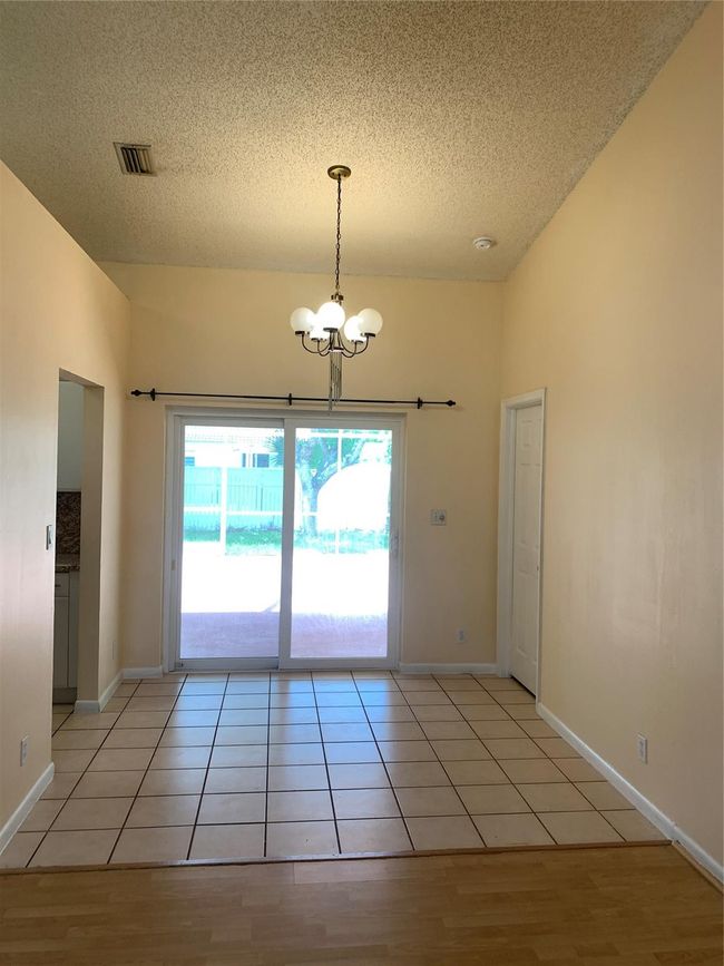 9840 Nw 28 Th Ct, House other with 4 bedrooms, 2 bathrooms and null parking in Coral Springs FL | Image 16