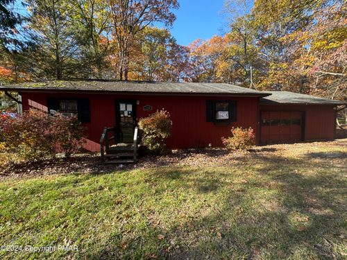 3110 Woodland Court, Bushkill, PA, 18324 | Card Image