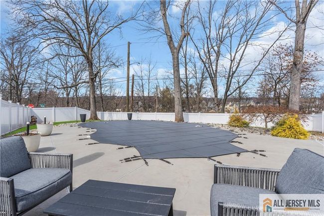 110 Oak Dr, House other with 4 bedrooms, 3 bathrooms and null parking in Middlesex NJ | Image 45