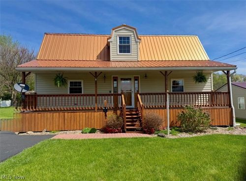 17 E Franklin St, Newton Falls, OH, 44444-1342 | Card Image