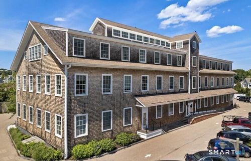 304-60 Willow St, Mystic, CT, 06355-2664 | Card Image