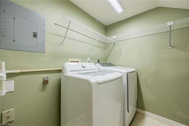 APT-102 - 12040 Summergate Cir, Condo with 2 bedrooms, 2 bathrooms and 1 parking in FORT MYERS FL | Image 21
