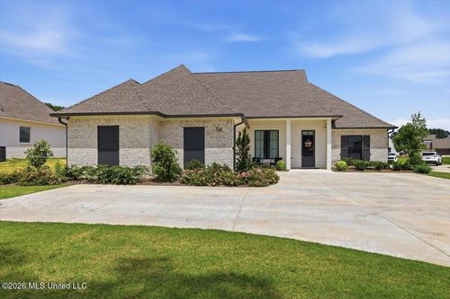 114 Katherine Ln, Madison, MS, 39110-7906 | Card Image