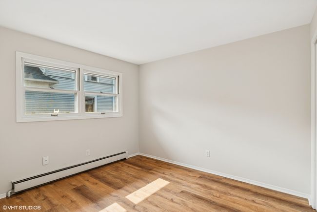 317 Park Ave, Home with 4 bedrooms, 2 bathrooms and 4 parking in Antioch IL | Image 6