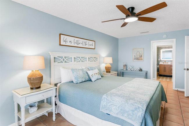 APT-407 - 17500 Gulf Blvd, Condo with 3 bedrooms, 2 bathrooms and null parking in REDINGTON SHORES FL | Image 27