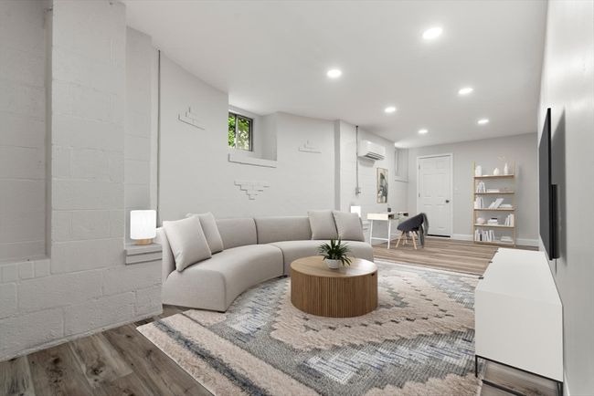 1 - 136 Academy Hill Rd, Condo with 2 bedrooms, 1 bathrooms and 1 parking in Boston MA | Image 11