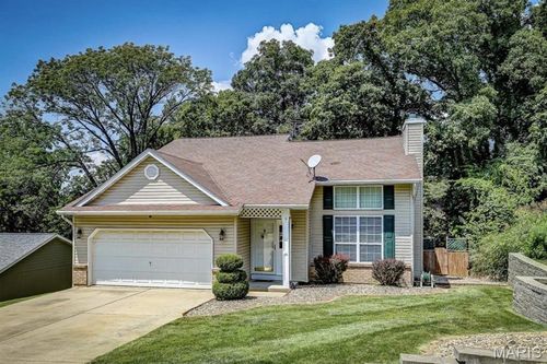 2213 Stone Gate Dr, Dupo, IL, 62239-1915 | Card Image