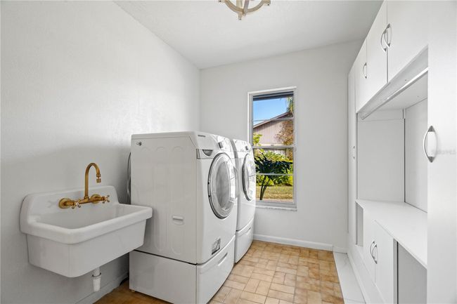 4320 Middle Lake Dr, House other with 4 bedrooms, 3 bathrooms and null parking in TAMPA FL | Image 43