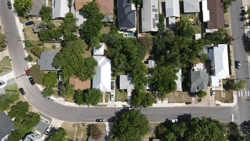 3009 E 18th 1/2 St, Austin, TX, 78702-1613 | Card Image