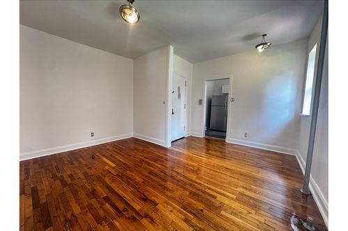 2h-35-33 64th St, Woodside, NY, 11377-2341 | Card Image