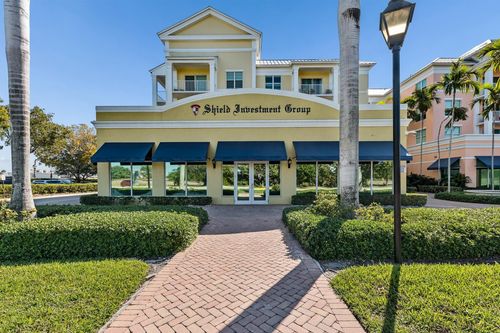 1-826 N Dixie Hwy, Lantana, FL, 33462-1803 | Card Image