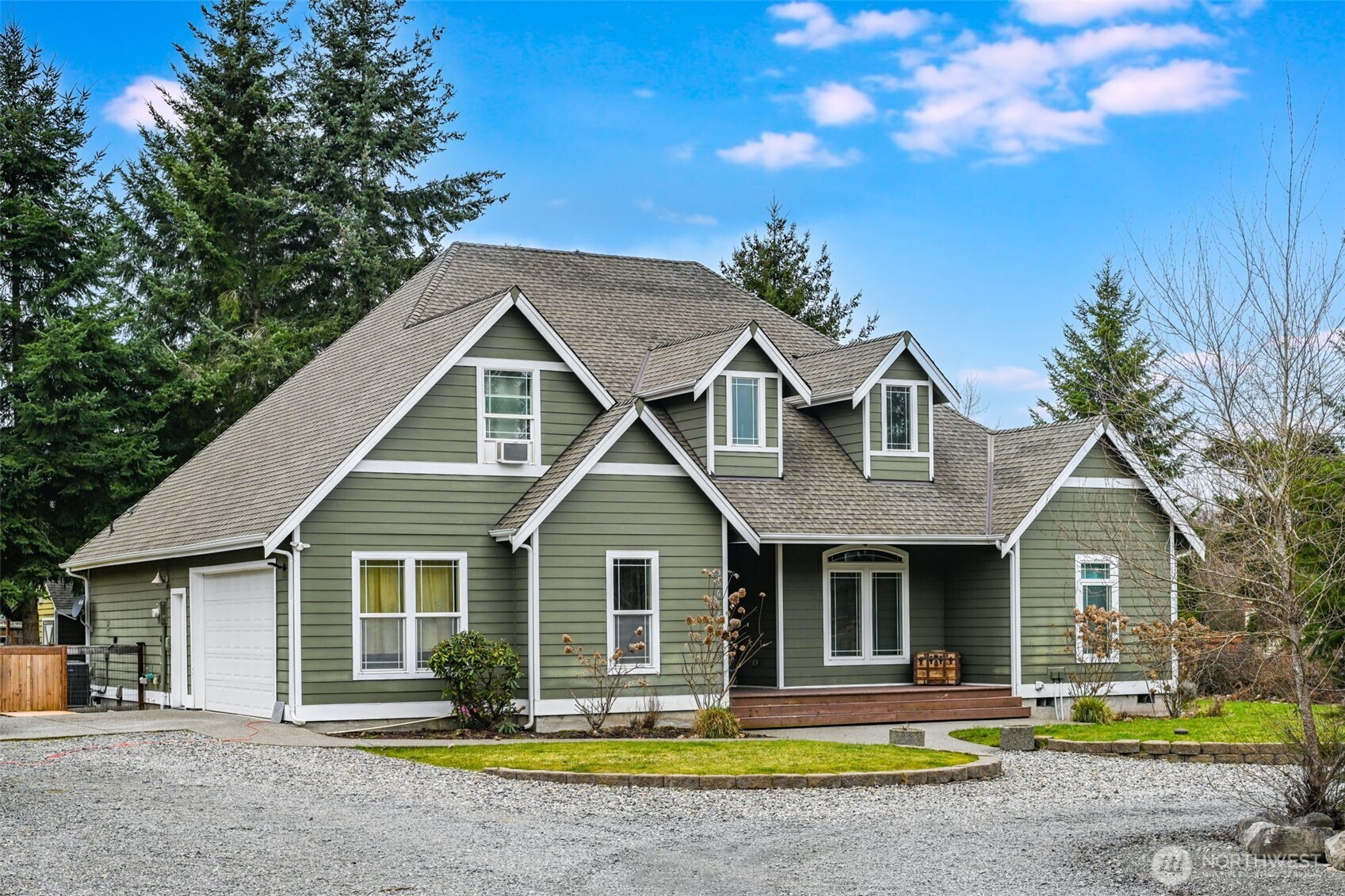 Residential in Roy 4