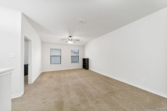 2807 Tengyc Bow, House other with 5 bedrooms, 3 bathrooms and null parking in San Antonio TX | Image 17