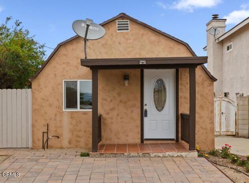 831 Blaine Ave, Fillmore, CA, 93015 | Card Image