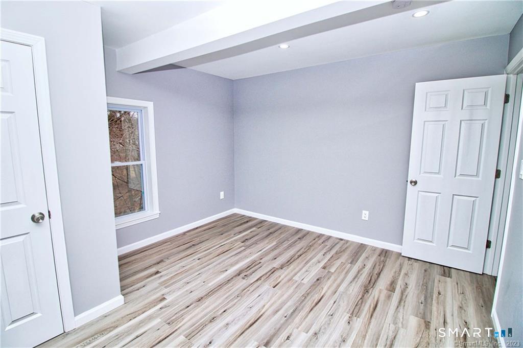 Residential Lease in Ansonia 5