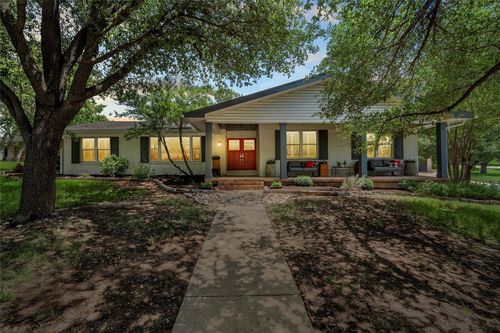 1001 Hummingbird Ln, Woodway, TX, 76712-3440 | Card Image