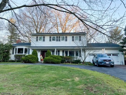 9 Celtic Way, Parsippany, NJ, 07054-1409 | Card Image