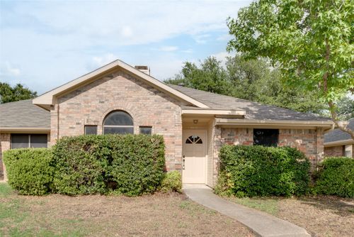 2018 Hearthside Ln, Garland, TX, 75044-7351 | Card Image