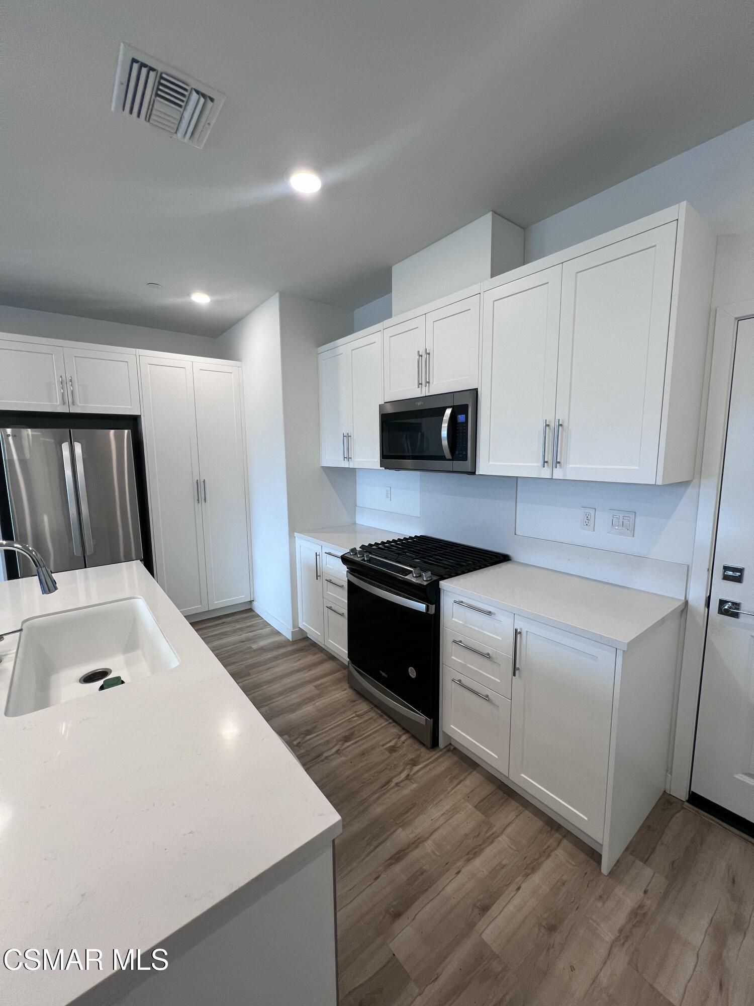 Residential Lease in Ventura 4