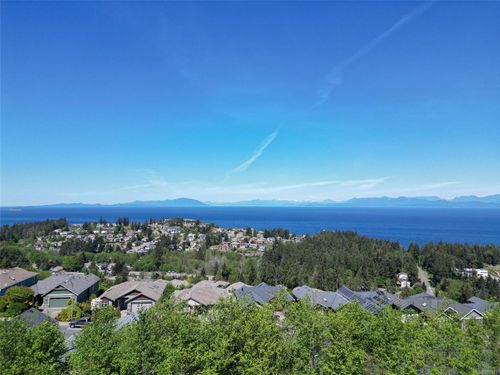 100 Abalone Pl, Nanaimo, BC, V9T0L3 | Card Image