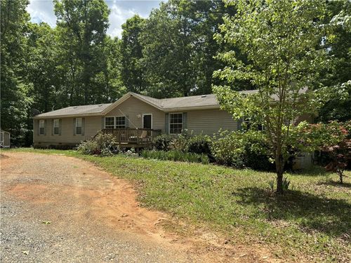 1757 Jackson Lake Rd, Mansfield, GA, 30055-2563 | Card Image