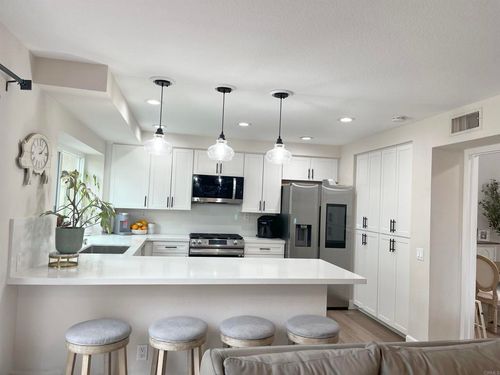 13425 Via Almeria, Tustin, CA, 92782-9031 | Card Image