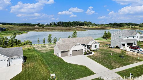 251 Warbler Dr Se, Caledonia, MI, 49316-9271 | Card Image