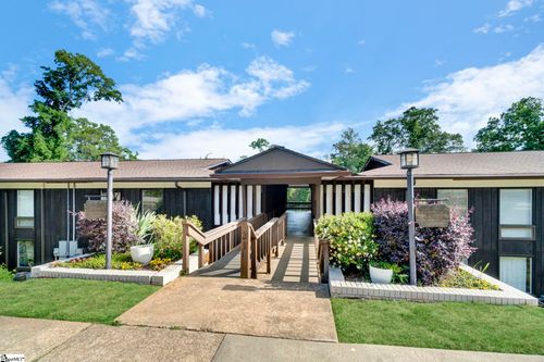 unit-a5-311 W Earle St, Greenville, SC, 29609-5453 | Card Image