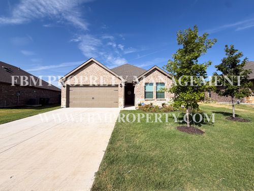 369 Thoroughbred St, Waxahachie, TX, 75165-7507 | Card Image