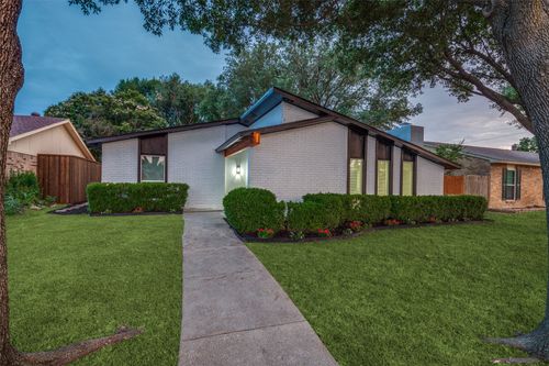 1202 Crestwood Ct, Allen, TX, 75002-2307 | Card Image