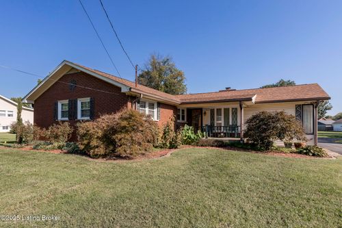 3127 Hartlage Ct, Louisville, KY, 40216-4423 | Card Image
