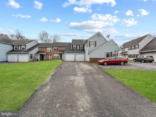 b-144 Willow Turn, MOUNT LAUREL, NJ, 08054-3143 | Card Image