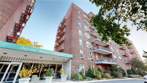 2y-55 Austin Pl, Staten Island, NY, 10304-2141 | Card Image