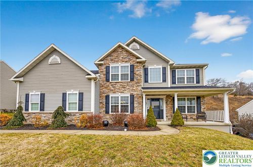 647 Seem Dr, Kutztown, PA, 19530-9375 | Card Image