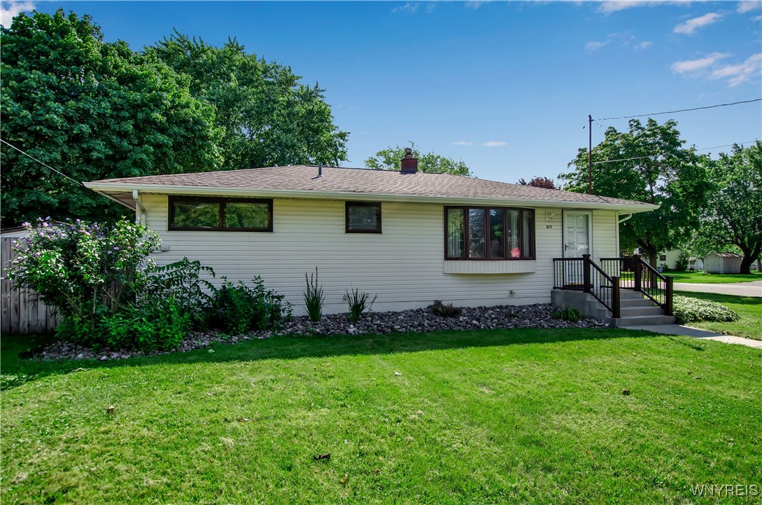 Central Ave, Lancaster, NY 14086