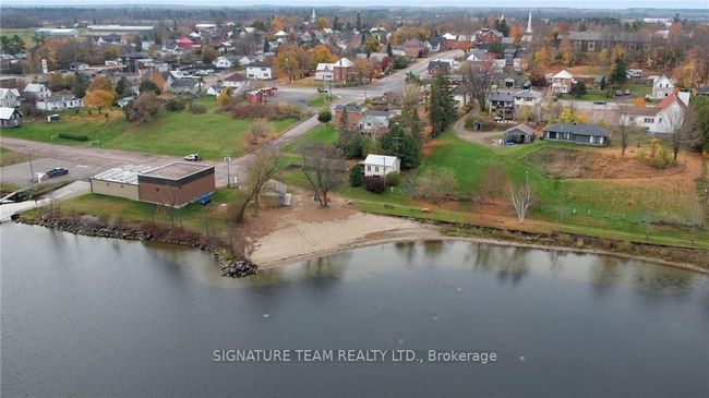 8 Main St, House other with 2 bedrooms, 1 bathrooms and 2 parking in Cobden ON | Image 27