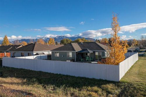 3 Mineral Ave, Bozeman, MT, 59718-6249 | Card Image