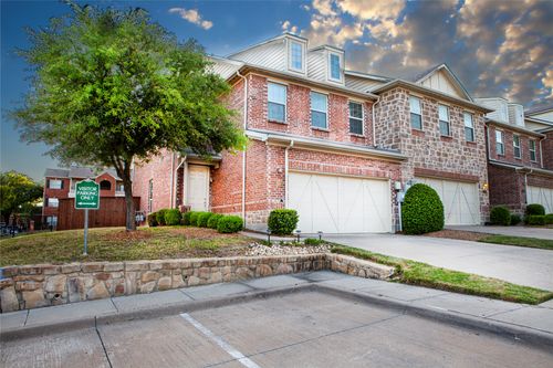 2556 Jackson Dr, Lewisville, TX, 75067-8233 | Card Image