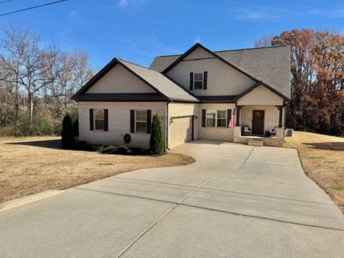 18 Cedar Grove Dr, Fayetteville, TN, 37334-2414 | Card Image