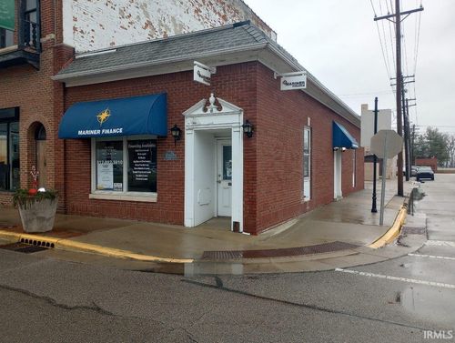 28 N 2nd St, Vincennes, IN, 47591-1215 | Card Image