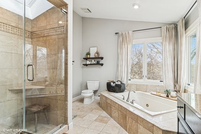 575 Christopher Dr, House other with 5 bedrooms, 4 bathrooms and 3 parking in North Barrington IL | Image 14