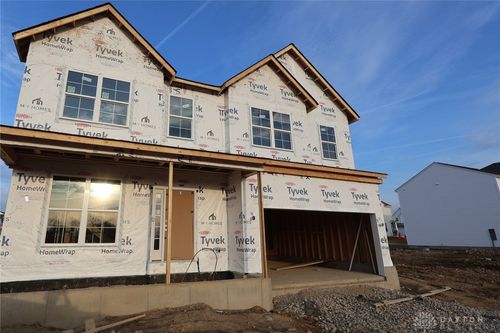 8356-401 Crossing Ln, Dayton, OH, 45449-3810 | Card Image