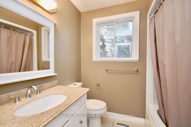 66 Willow Landing Rd, House other with 4 bedrooms, 3 bathrooms and 6 parking in Midhurst ON | Image 27