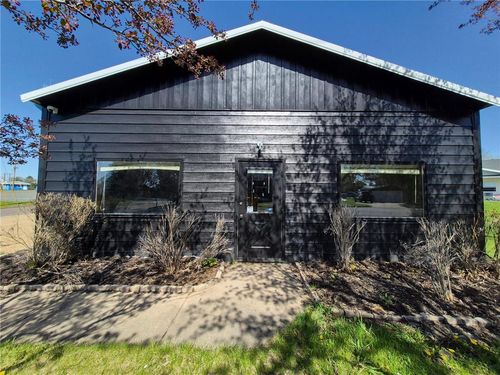 225 5th St, CLEAR LAKE, WI, 54005-8589 | Card Image