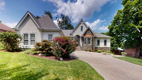 2019 Arlington Rd, Lebanon, TN, 37087-4260 | Card Image